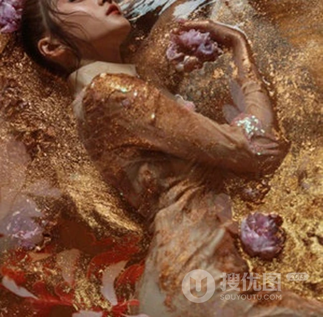 关晓彤看不清脸古装艺术写真，国风很美意境很梦幻