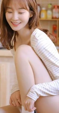 萌系清新少女肩带背心短裤展动人线条线条感室内写真