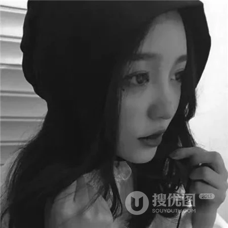 自带气质的各种类型女生高清好看微信黑白头像