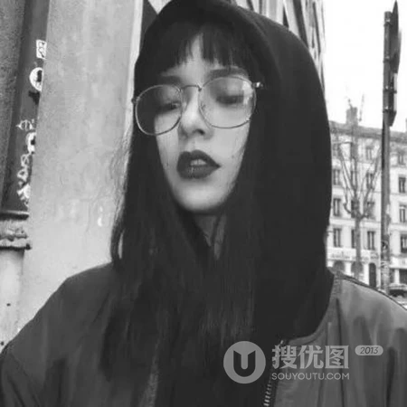 自带气质的各种类型女生高清好看微信黑白头像