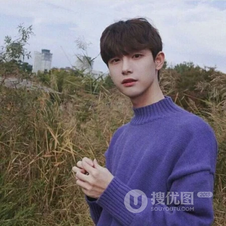 适合喜欢酷酷帅气好看的男孩子，男生高清微信头像