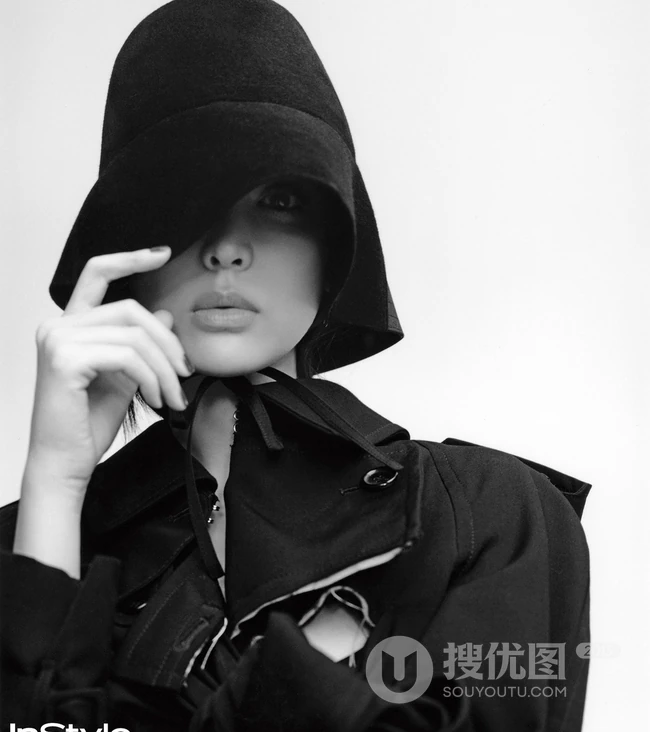 古力娜扎时尚另类穿搭造型写真图片，极具个性又非主流