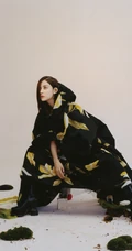 古力娜扎时尚另类穿搭造型写真图片，极具个性又非主流