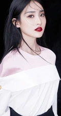 赖雨濛精选写真图集，清新脱俗，唯美气质样样有