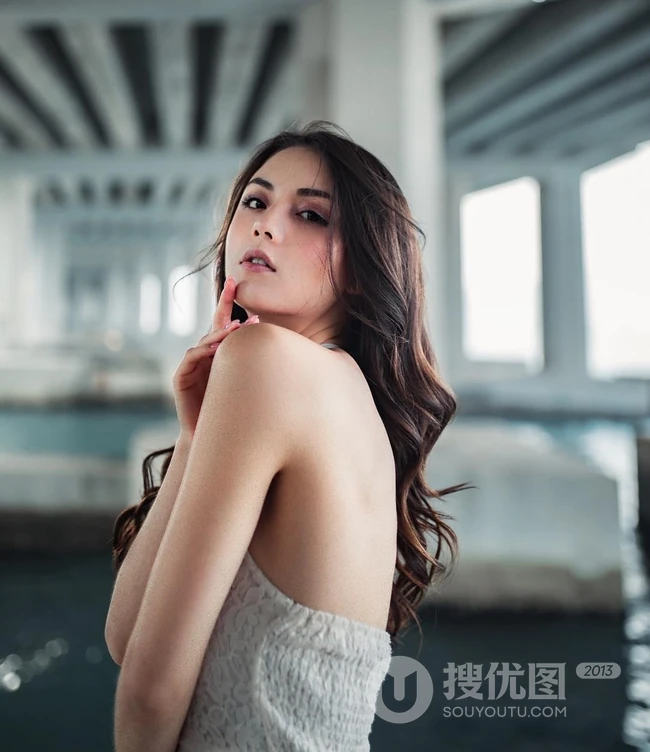 新加坡混血女生傅明秀气质写真美图以及生活照片图集