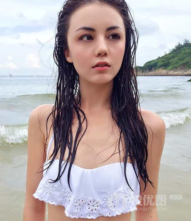 新加坡混血女生傅明秀气质写真美图以及生活照片图集