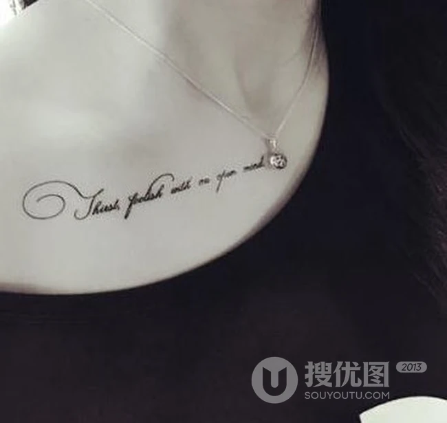 女生锁骨部位简单有意义的英文字母纹身图案图片 第5张
