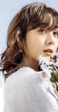 日本女明星玲奈Triendl唯美写真，街拍，剧照图集大全