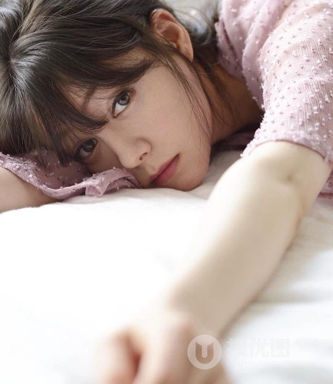 日本女明星玲奈Triendl唯美写真，街拍，剧照图集大全