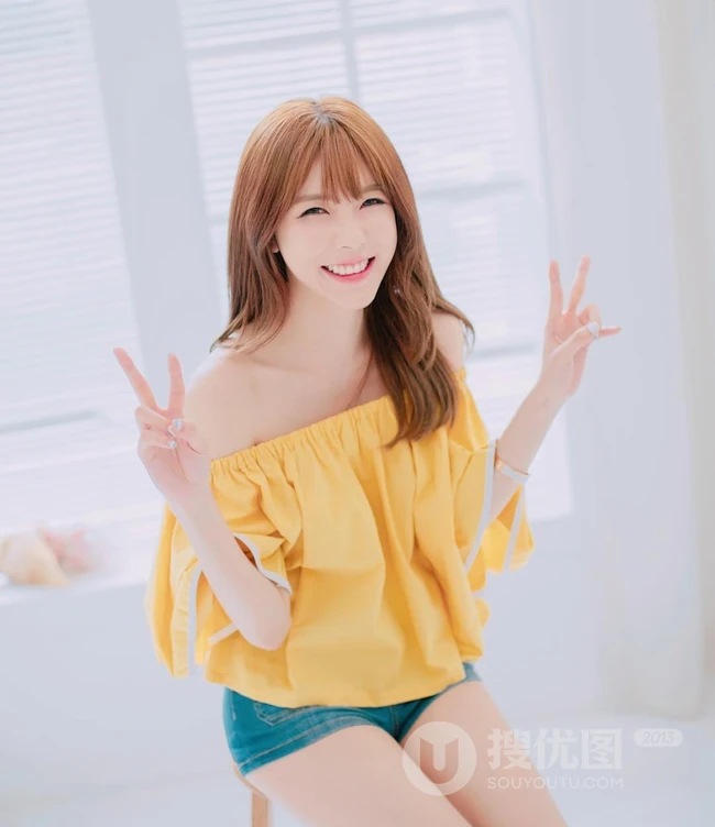 韩国女生主播阿英气质唯美写真，自拍以及室内照图集