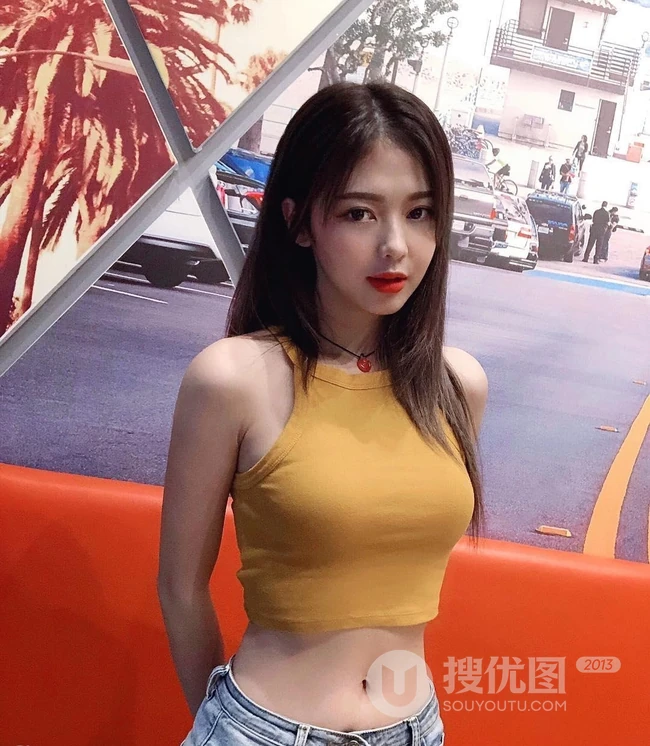越南女生Liz Kim气质别样可爱自拍，生活照片图集