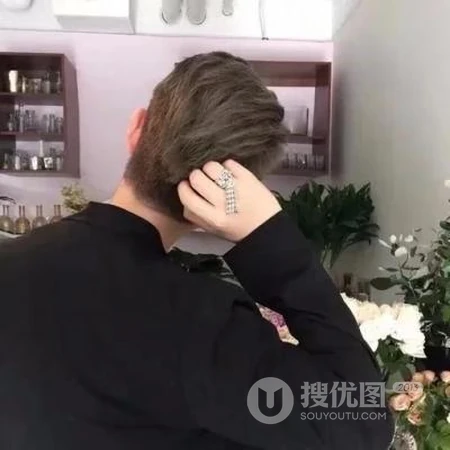 真人男生背影或侧脸侧颜高清不露脸好看微信头像