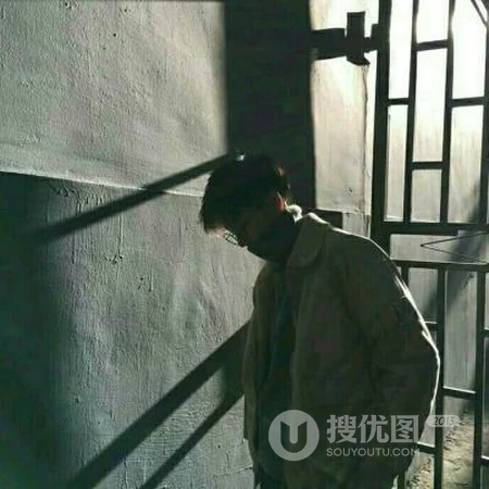 真人男生背影或侧脸侧颜高清不露脸好看微信头像