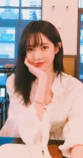 气质女生阿英气质好看肩带泳装家居服，写真，及生活照图集