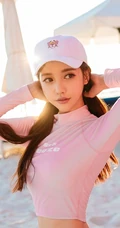 韩国气质女生模特孙允珠运动装系列一展匀称身形写真图集
