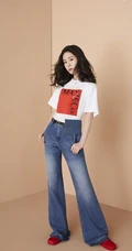 张碧晨演绎轻知性人风格服饰写真美图