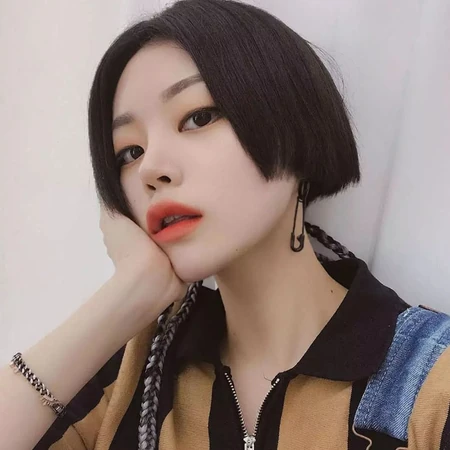 齐腮短发是什么，为追求个性的女生准备的齐腮短发图集