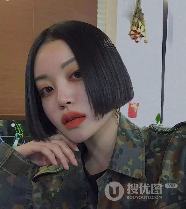 齐腮短发是什么，为追求个性的女生准备的齐腮短发图集 第3张