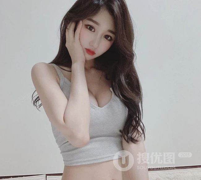 韩国精选修身大屁股女生BJ徐雅气质自拍，生活照片图集