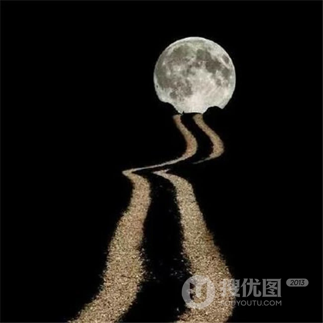 中秋月亮图片，高挂天上圆又亮的明月唯美意境图片 第2张
