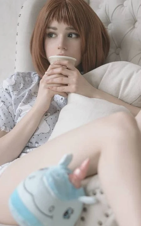 俄罗斯女生Shirogane Sama气质可爱Cosplay，及生活照图片