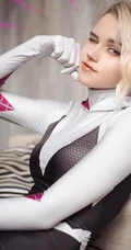 俄罗斯女生Shirogane Sama气质可爱Cosplay，及生活照图片