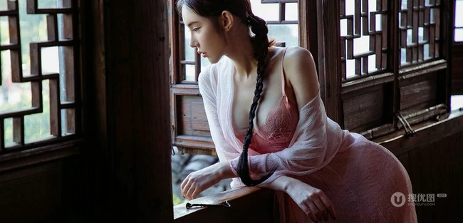 古装女生姚梦琪复古风庭园院落深闺室内唯美写真图片