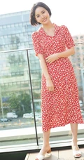 日本女星儿玉遥红色碎花连衣裙短发柔美动人写真图片