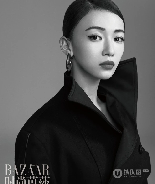 吴谨言时尚温婉杂志写真图片，尝试&ldquo;锦鲤色口红&rdquo;感觉焕然一新