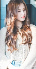 李承利Nancy McDonie好看牛仔裤，短裙等写真生活照图片集