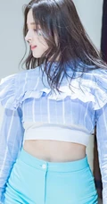 李承利Nancy McDonie好看牛仔裤，短裙等写真生活照图片集