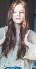 李承利Nancy McDonie好看牛仔裤，短裙等写真生活照图片集