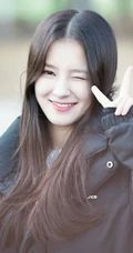 李承利Nancy McDonie好看牛仔裤，短裙等写真生活照图片集
