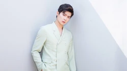 西装帅哥张铭恩清新养眼西服套装写真壁纸图片