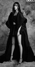 郑爽暗黑风格杂志写真图片，造型服饰妆容多变夸张很非主流