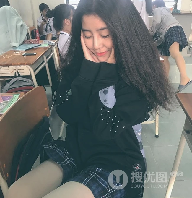 越南学生妹子Vo Ngoc Tran可爱动人气质生活照片图集