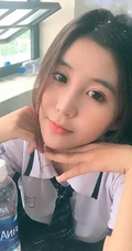 越南学生妹子Vo Ngoc Tran可爱动人气质生活照片图集