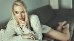欧洲美女桌面壁纸图片，感受欧洲各种美女美艳性感瞬间