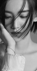 李沐宸气质黑白写真美图，短发俏丽造型优雅