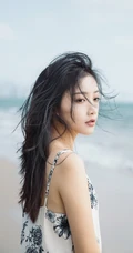 女生吴佳怡清新海边写真图片