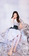 迪丽热巴最美黑白配优雅唯美写真图片