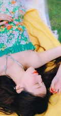 金莎清新印花绿裙户外郊游甜美怡人写真图片