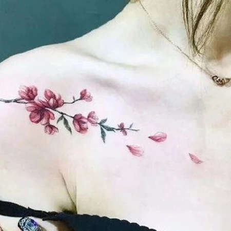 清新淡雅的花卉，花朵，字母等女生肩部锁骨等纹身图案