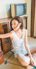 黑白电视，风扇，凉席 背心短裤少女复古风格清新写真