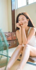 黑白电视，风扇，凉席 背心短裤少女复古风格清新写真