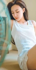 黑白电视，风扇，凉席 背心短裤少女复古风格清新写真