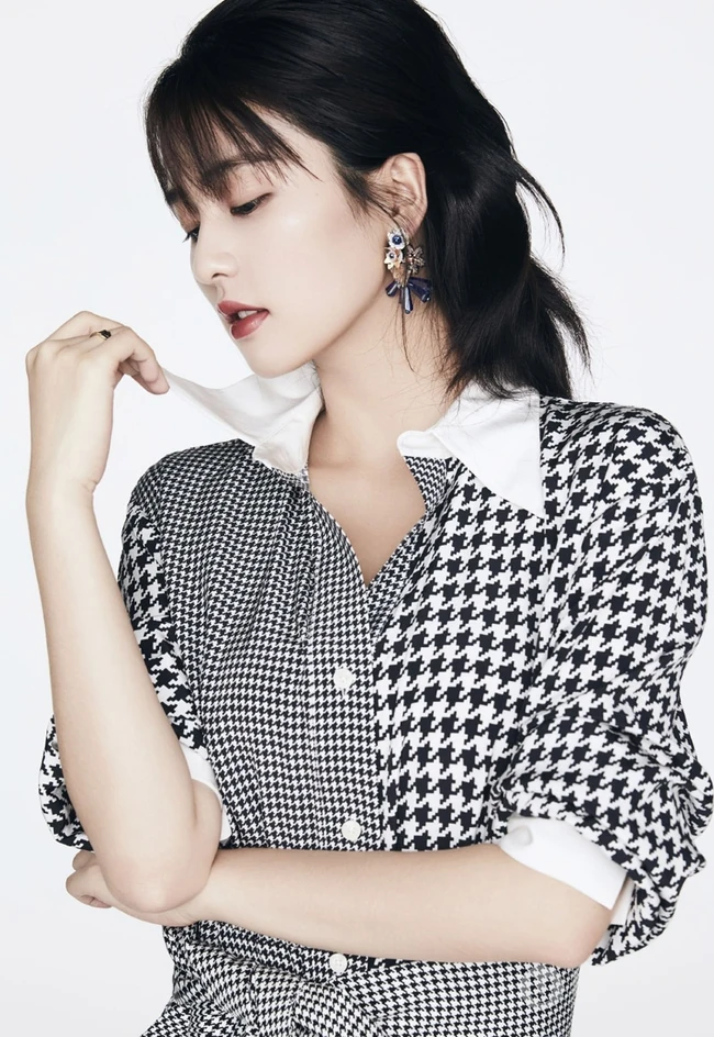 高颜值精选女星白鹿时尚秋装高清写真图集