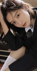 清纯微博网红什么七七学生制服短裙清新室内写真图集