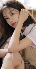 清纯微博网红什么七七学生制服短裙清新室内写真图集