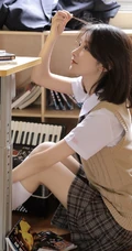 清纯微博网红什么七七学生制服短裙清新室内写真图集